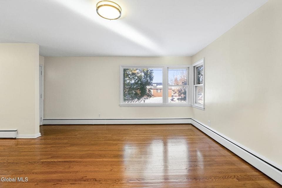 31 Magee Drive, photo 4