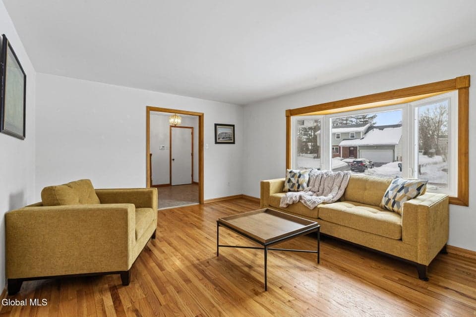 51 Peel Street, photo 5