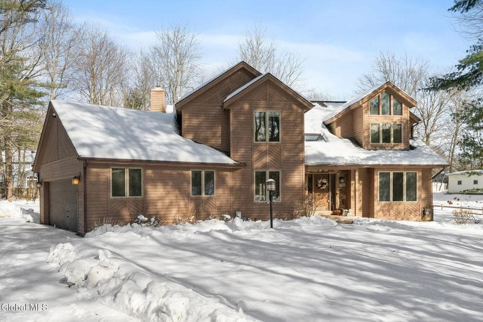 99 Boyack Road, Clifton Park, NY, photo 2