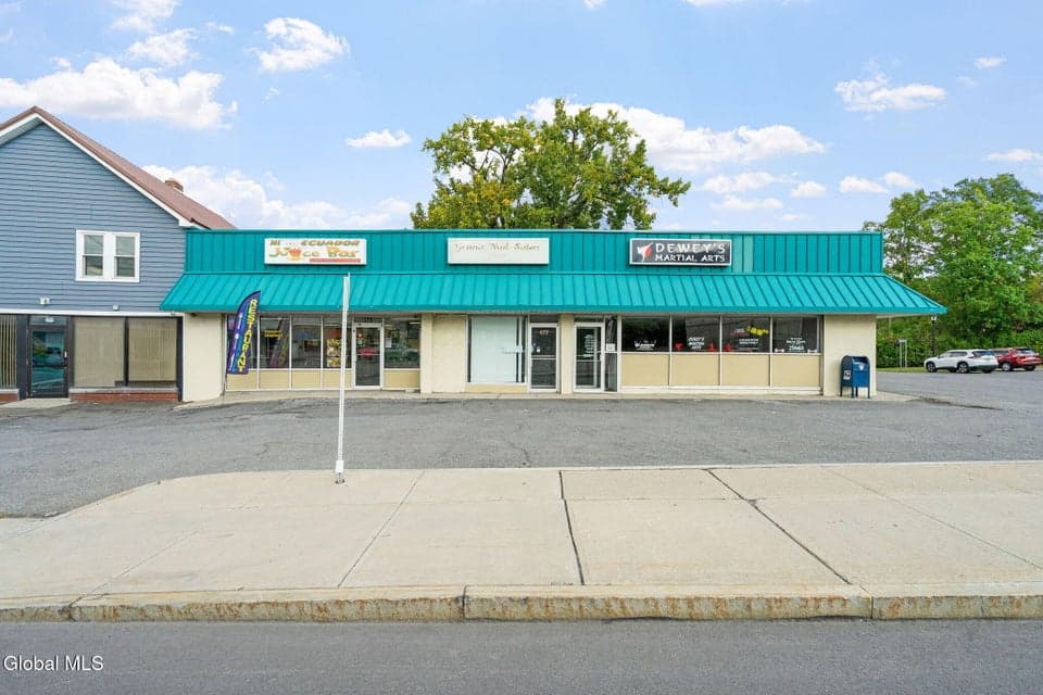 175-179 Columbia Turnpike, photo 2