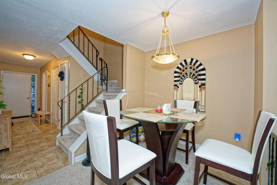 11 Fox Hollow Square, photo 5