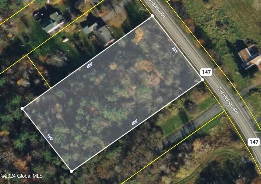 929 Sacandaga Road, photo 2
