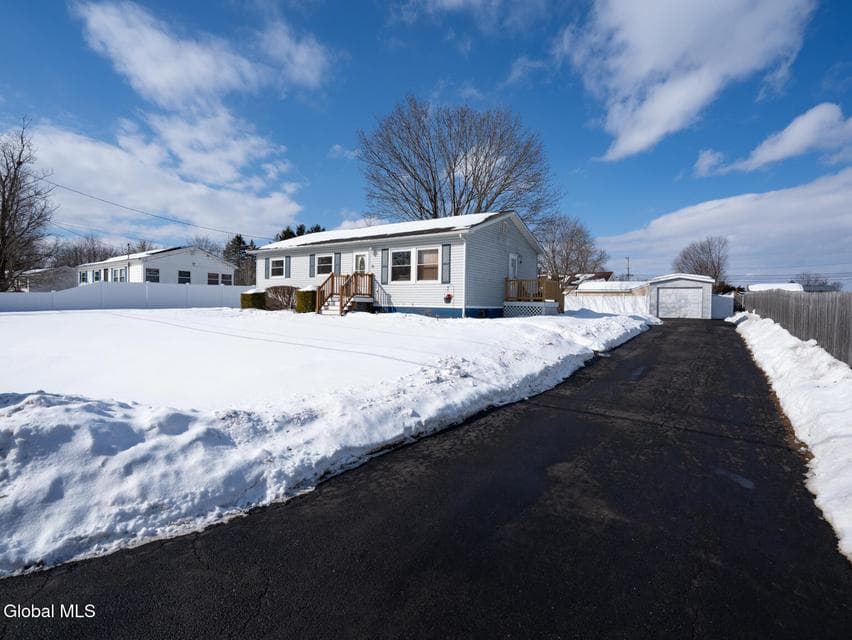16 Royal Road, photo 2