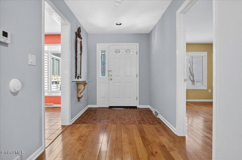 3 South Collins Terrace, photo 5