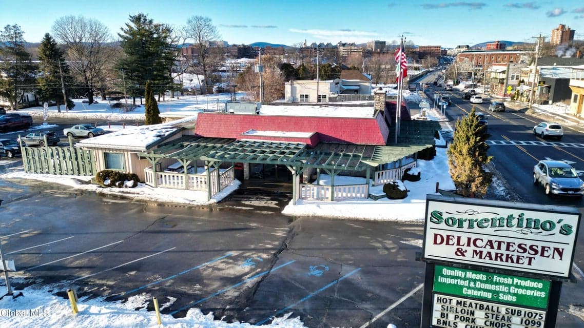 40 Main Street