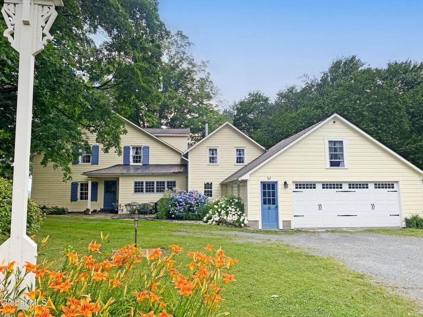 797 Western Road, photo 2