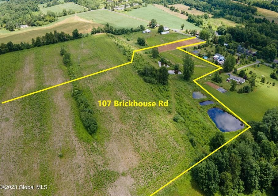 107 Brickhouse Road, photo 2