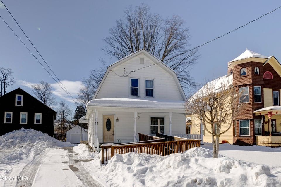 9 Stewart Avenue, photo 4