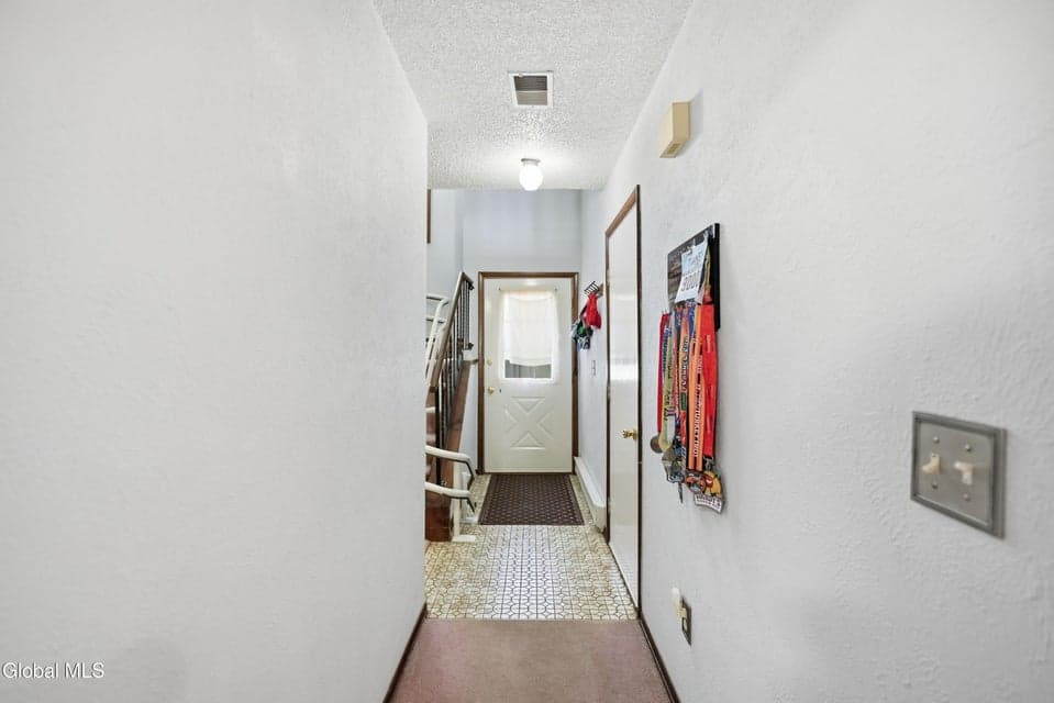 29 Tekakwitha Court, photo 3