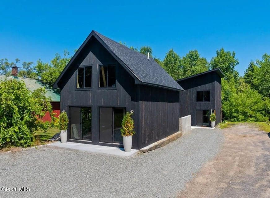 5880 Cascade Road
