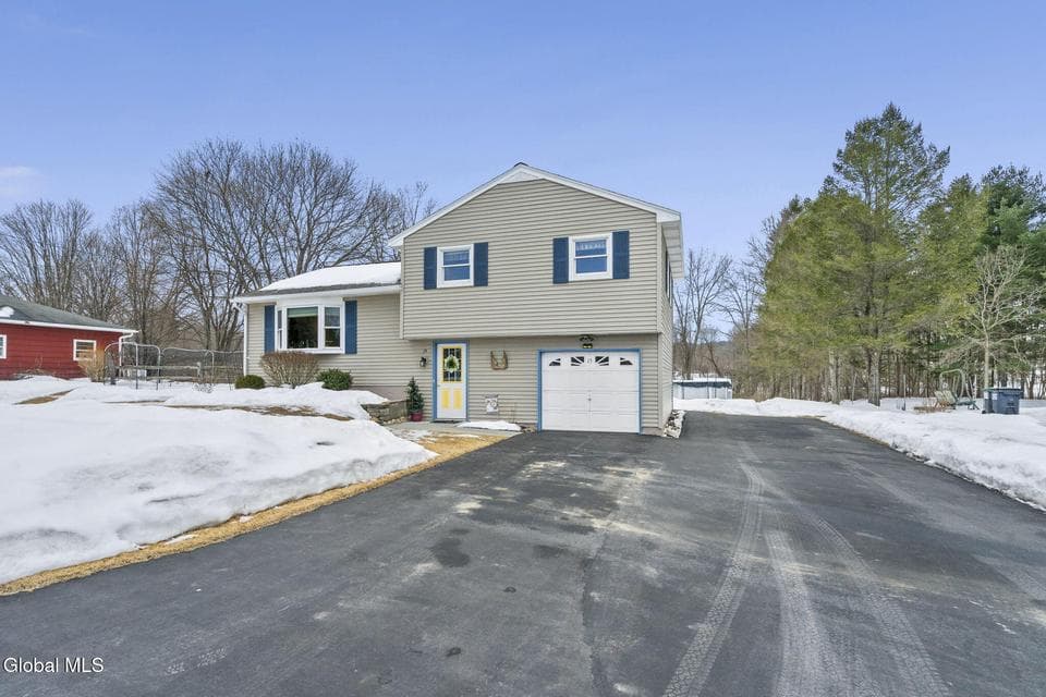 15 McClellan Drive, photo 4