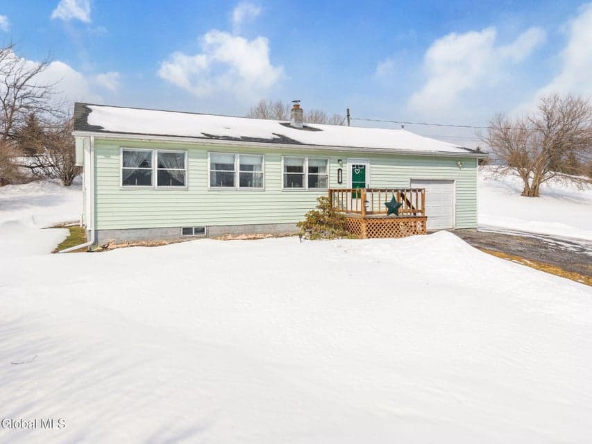 561 Grovenors Corners Road, photo 4