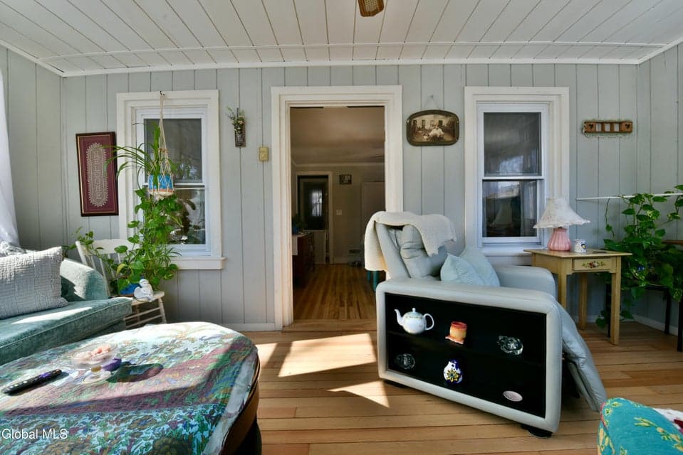 27 Sidney Avenue, photo 4