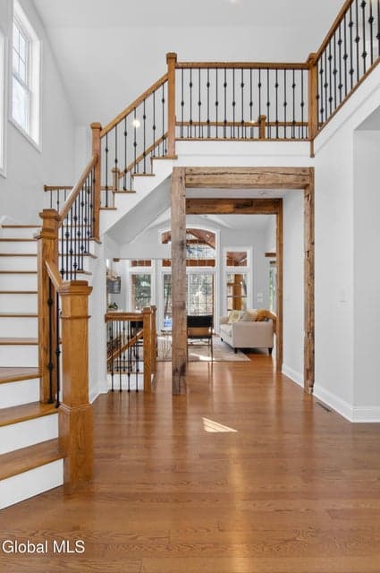 21 Saw Mill Court, Wilton, NY, photo 3