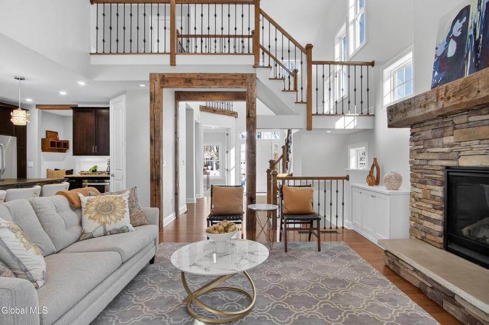 21 Saw Mill Court, Wilton, NY, photo 5