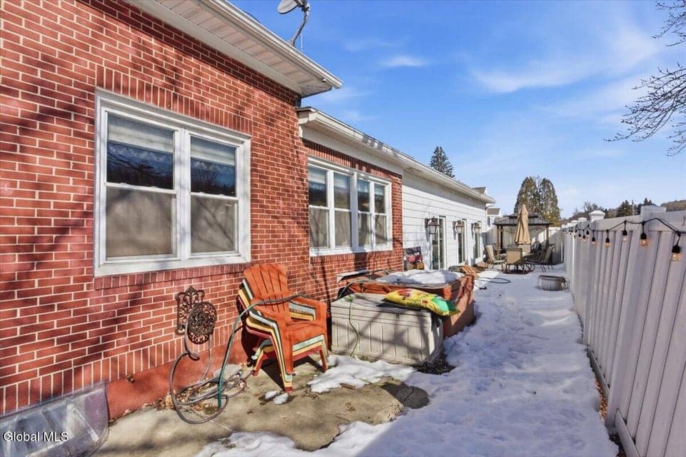 65 109th Street, photo 4