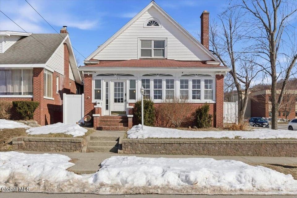 65 109th Street, photo 2