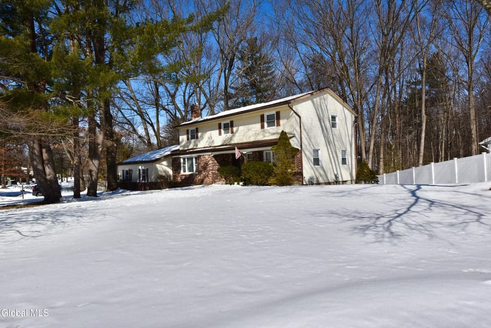1 Brookline Drive, photo 2
