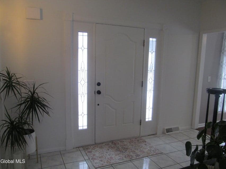 26 Gronczniak Road, photo 3