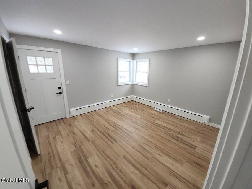 27 Kirby Road, photo 5