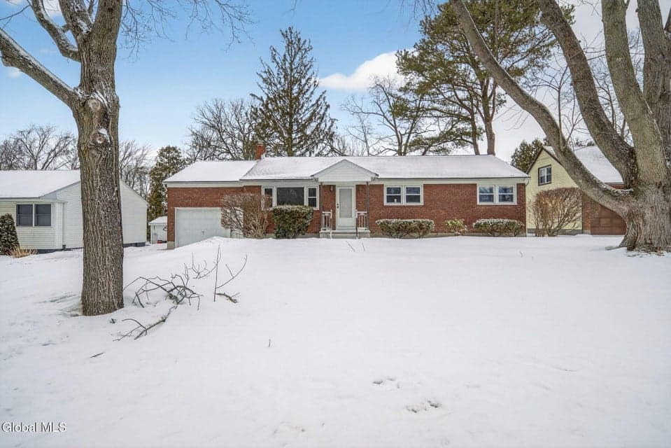 1165 Cresse Avenue, photo 1