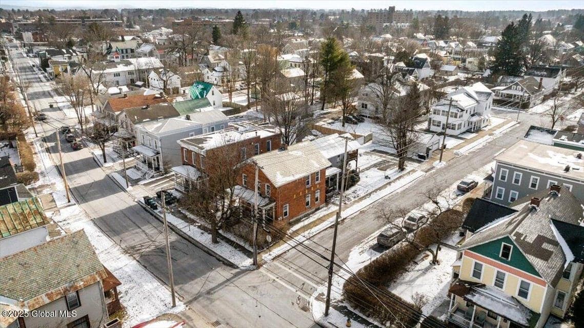154 Washington Street, photo 4