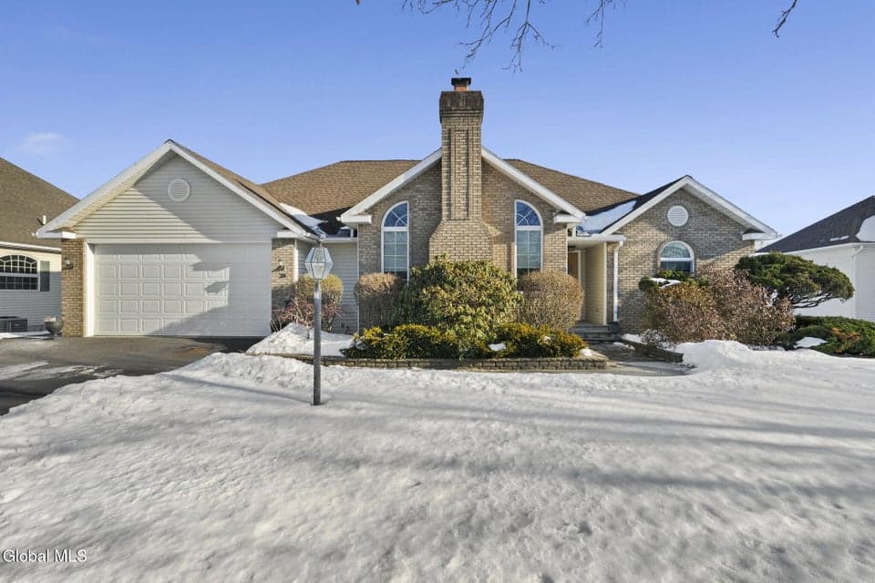 28 Dogwood Lane, photo 1
