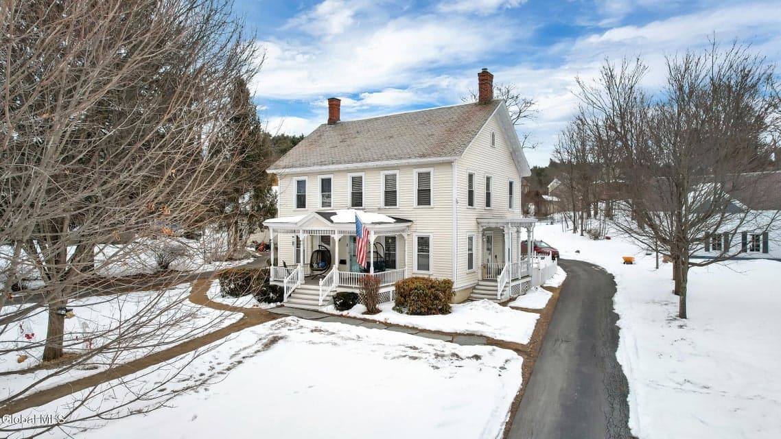 8 Pine Street, photo 2