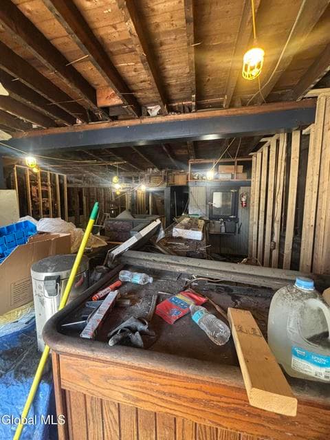 250 East Street, photo 3