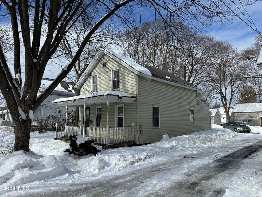 8 Sarella Street, Glens Falls, NY 12801, photo 1