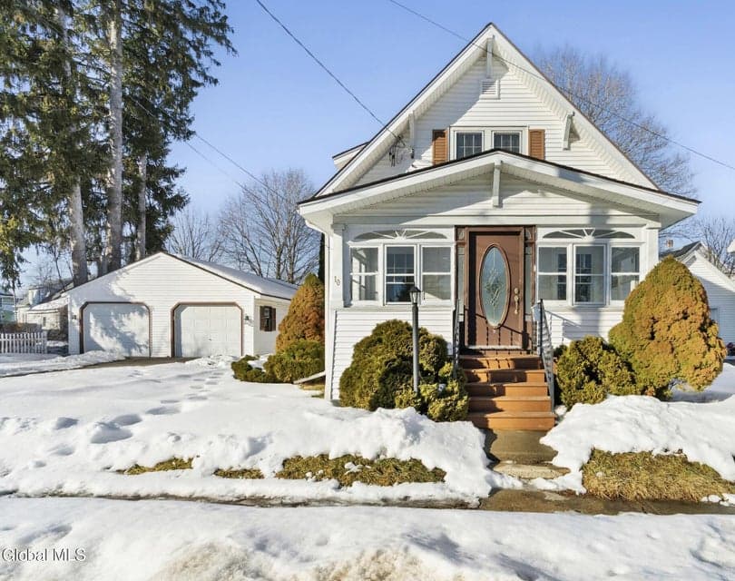 10 Crescent Avenue, photo 1