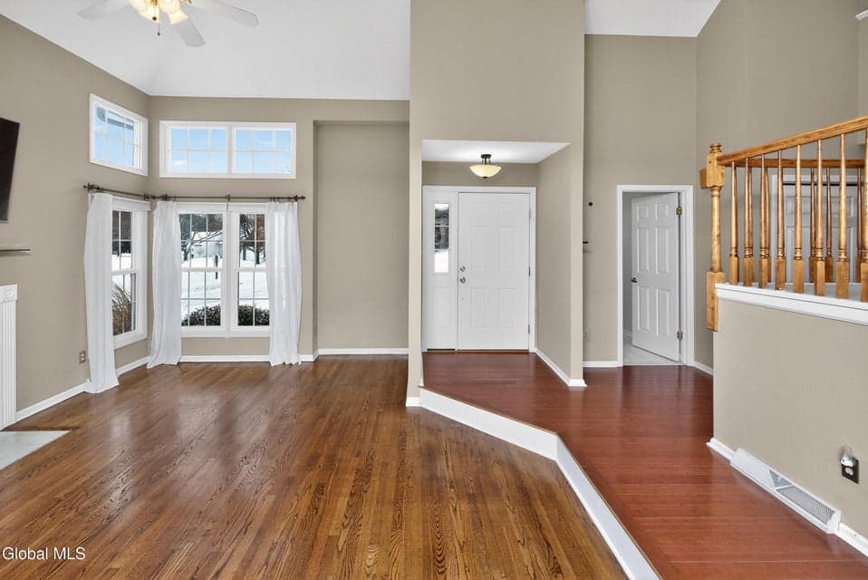 1 Ridgefield Drive, photo 4