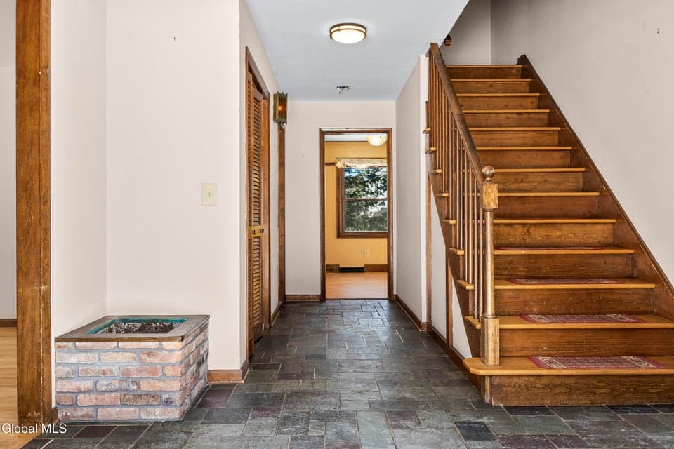 23 Woodmont Drive, photo 4