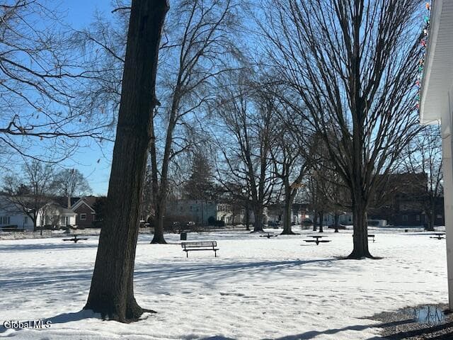 13 111th Street, photo 3