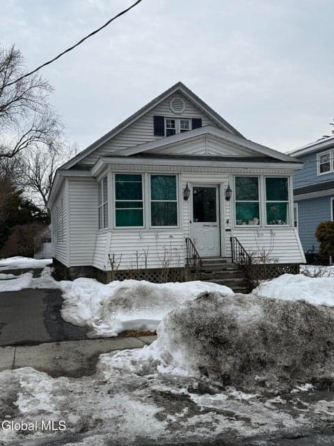 4 Larkin Street