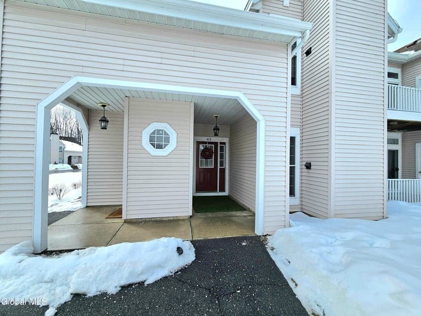 413 Diamond Rock Circle, photo 1