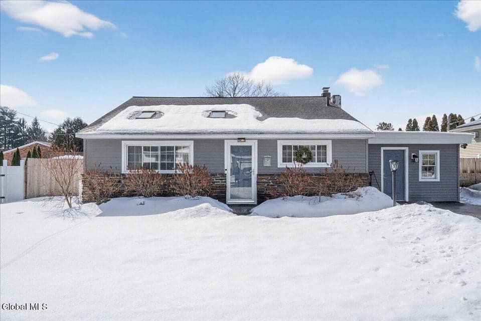 36 Anthony Lane, photo 1