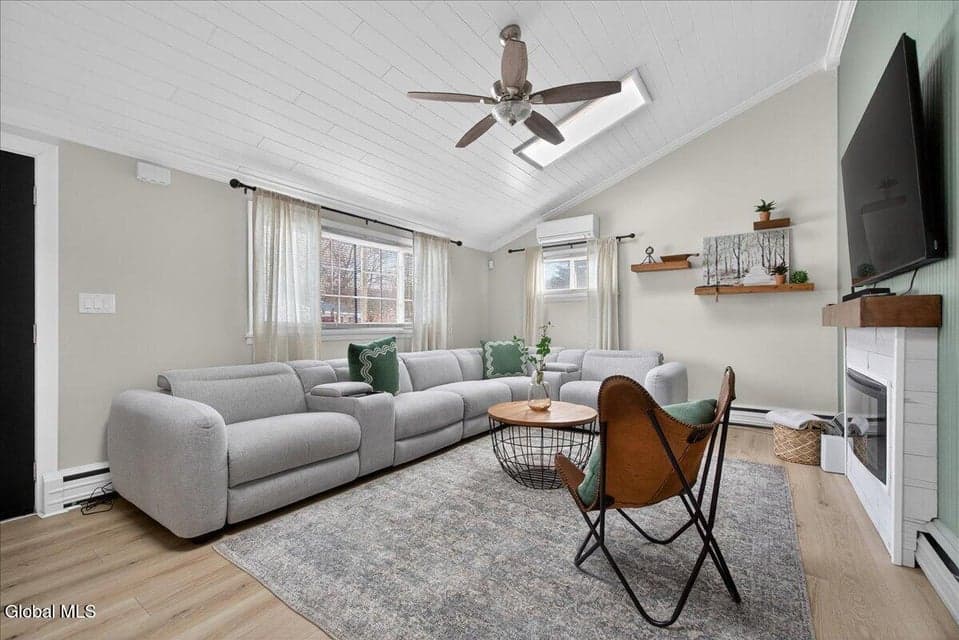 36 Anthony Lane, photo 3