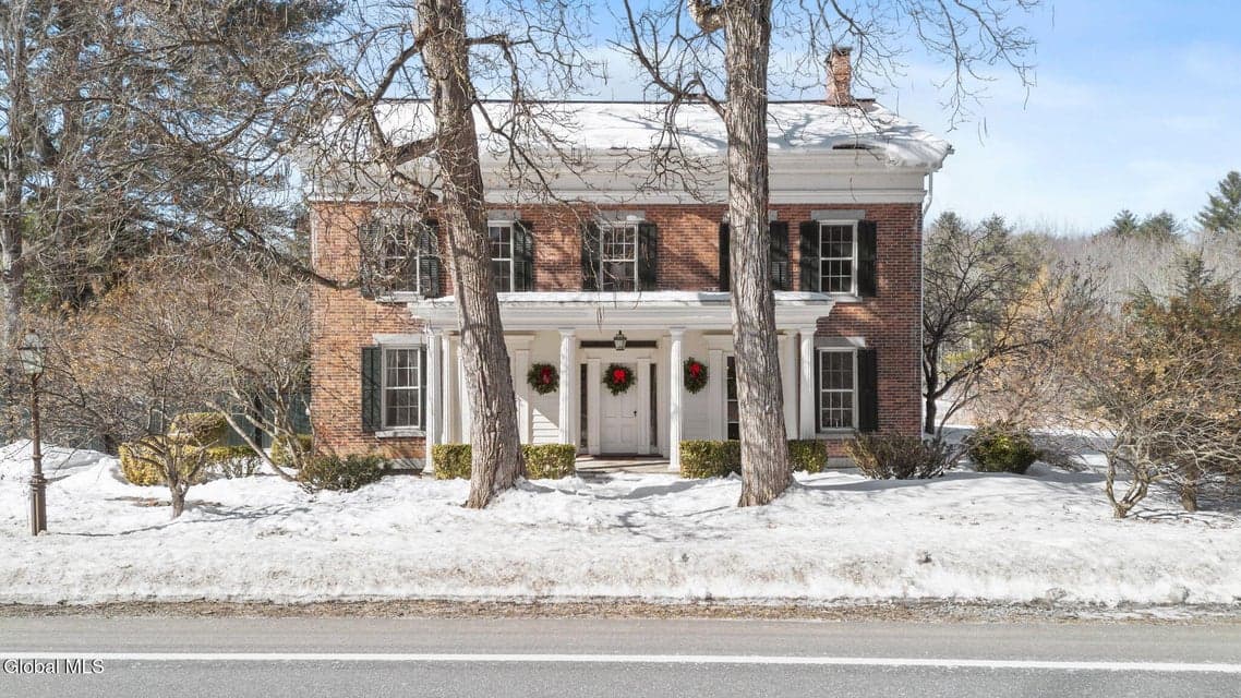 1167 Middleline Road, photo 1