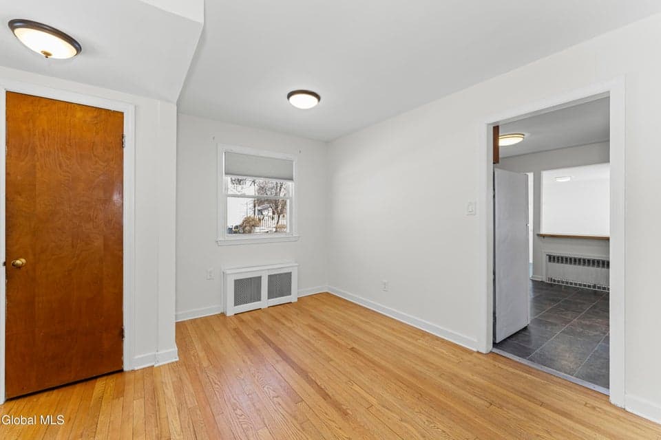 52 Lawnridge Avenue, photo 5
