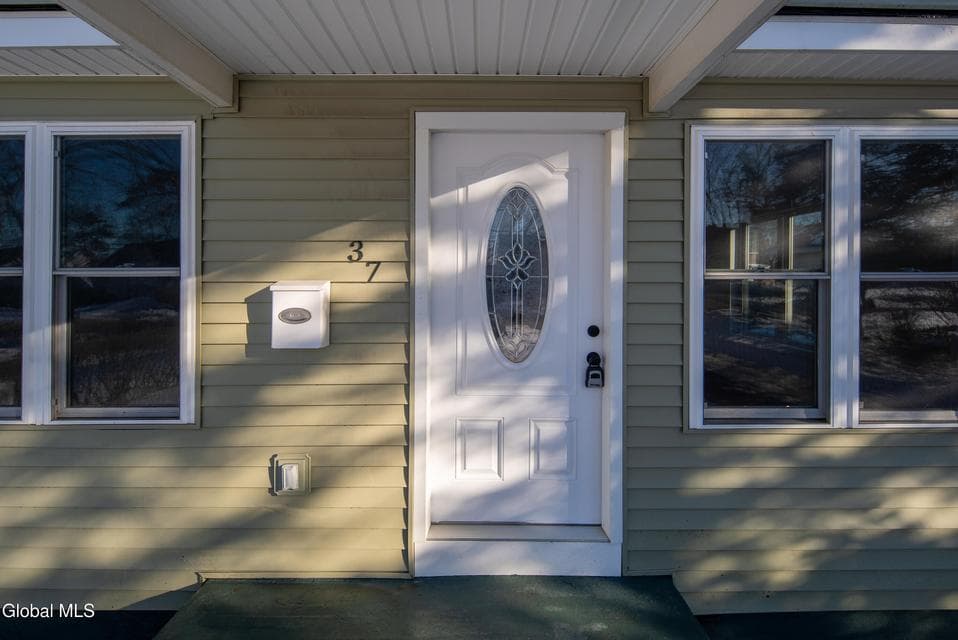 37 Marion Boulevard, photo 2
