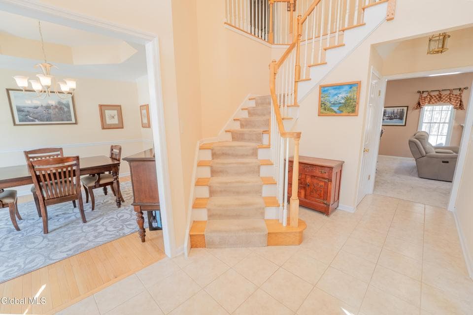 33 Aster Drive, photo 4