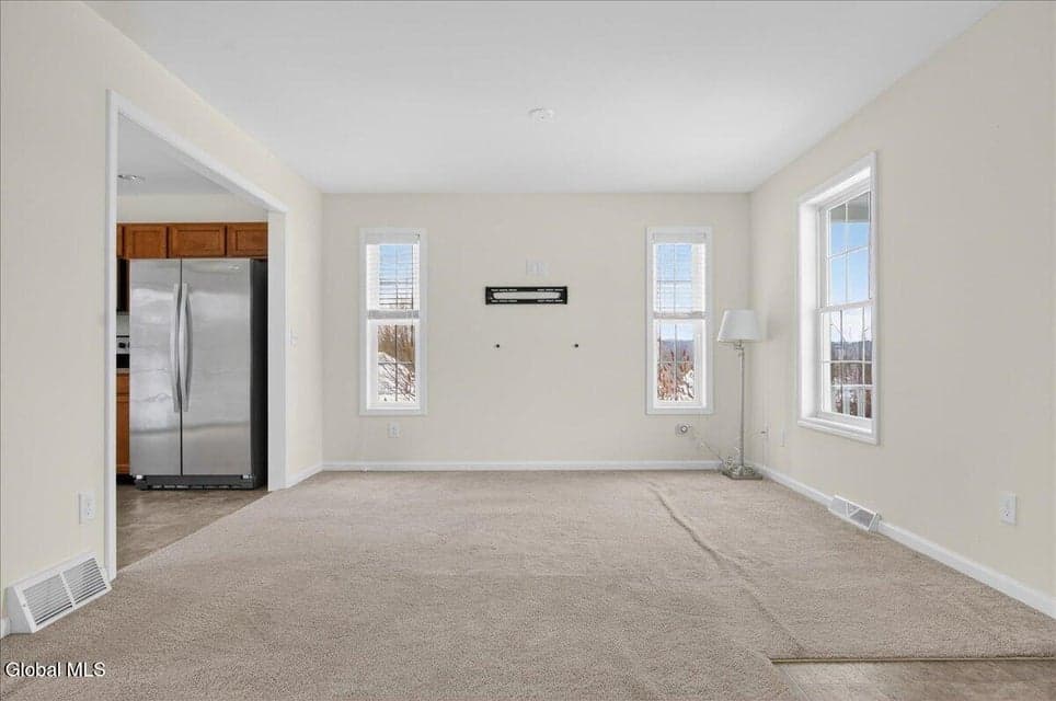 10 Camber Court, photo 5