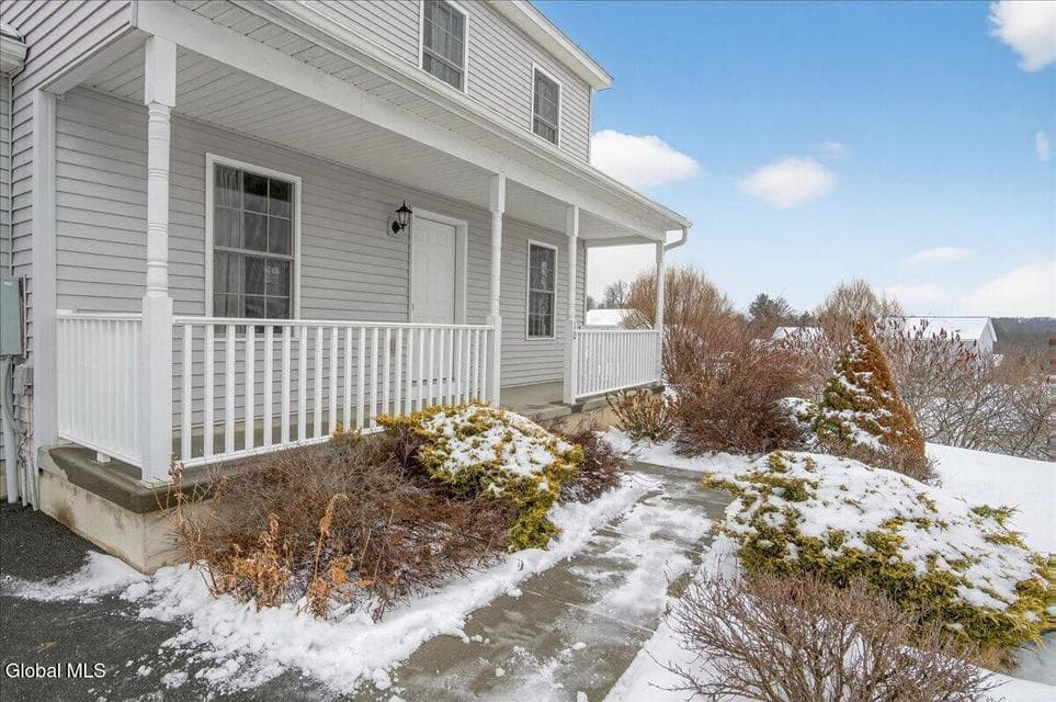 10 Camber Court, photo 2