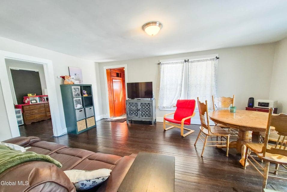 3 Mather Avenue, Colonie, NY 12304, photo 5