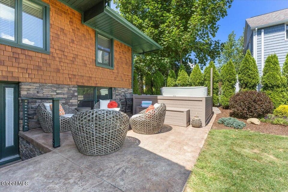 278 Cleverdale Road, photo 5