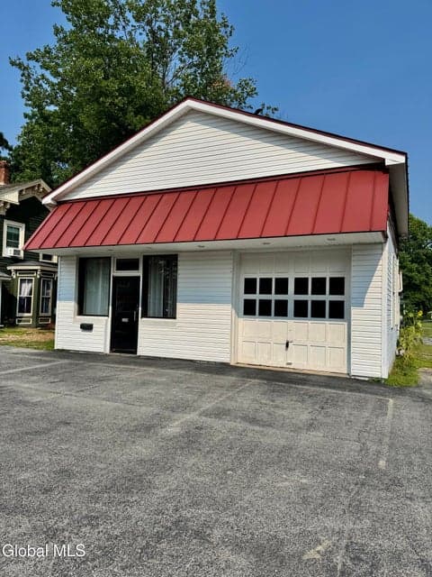 260 Broadway, photo 2