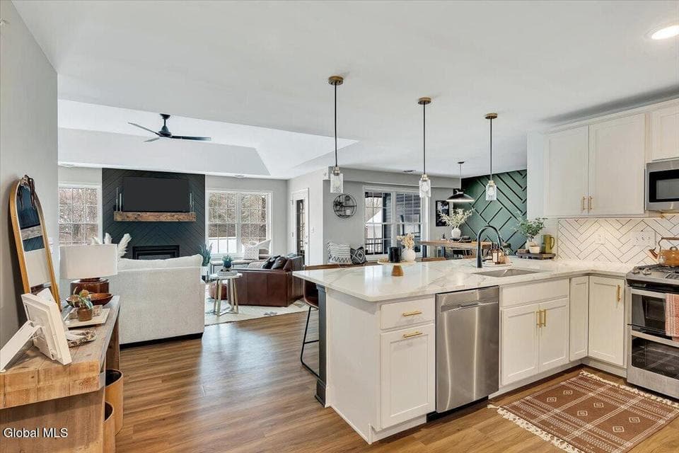 26 Arcadia Court, photo 3