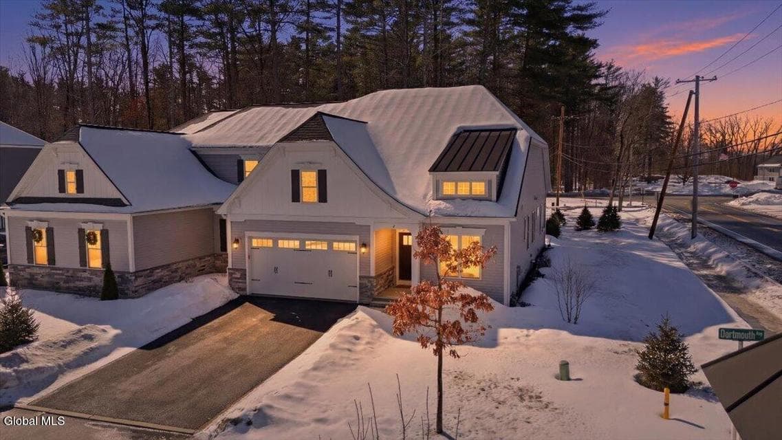 2 Dartmouth Way, Saratoga Springs, NY, photo 1