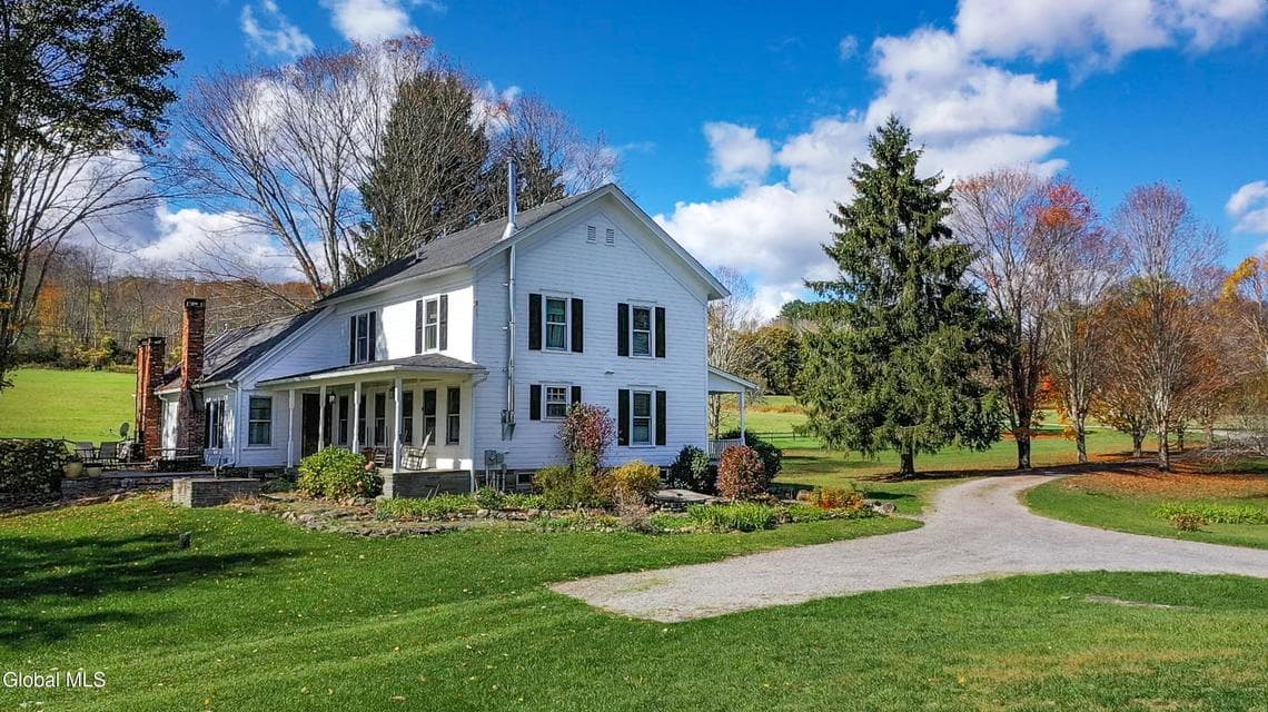 380 Raymond Fish Road, photo 2